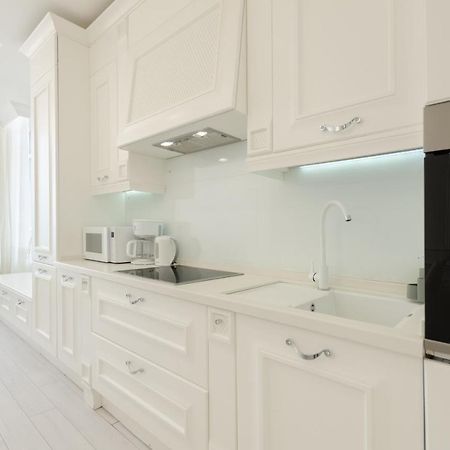 Petrovdom Apartments 10-353 In Rc Central Park, 7 John Mccain Street Kiev Eksteriør bilde